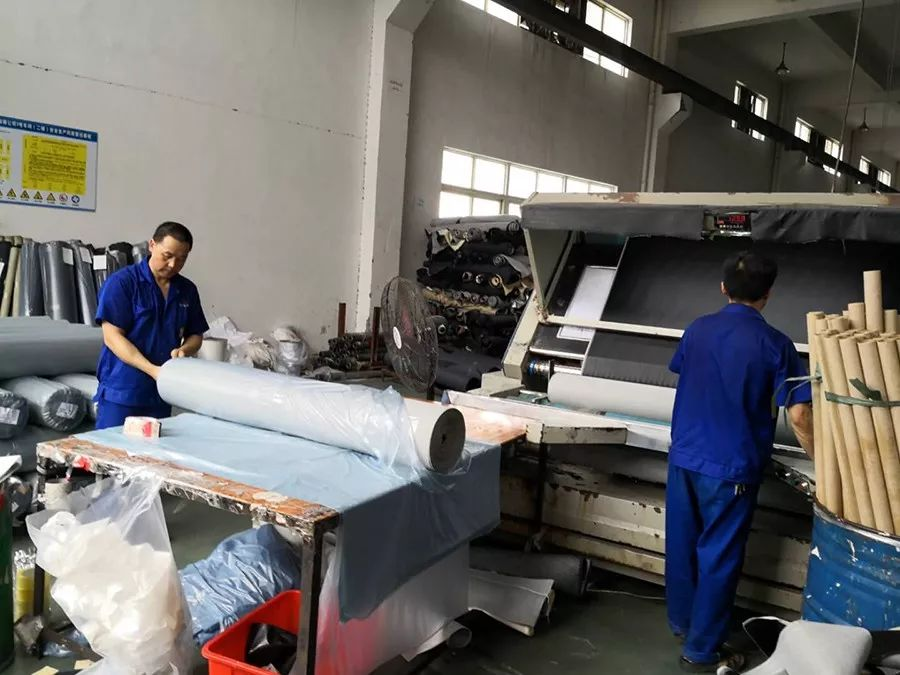 皮革車間廢氣異味用什么設備處理？